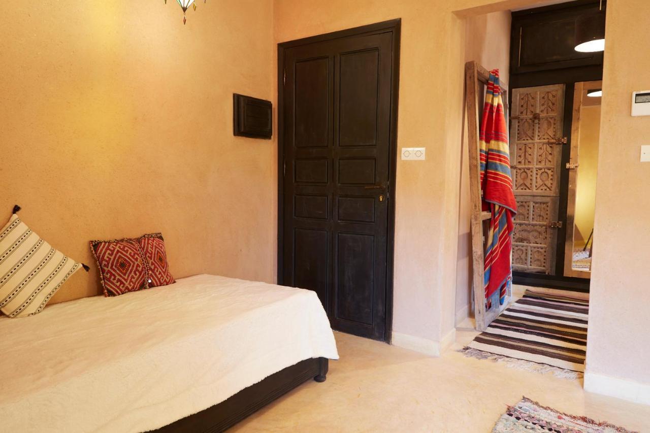 Отель Kasbah Flilou Ait Ougliff Экстерьер фото